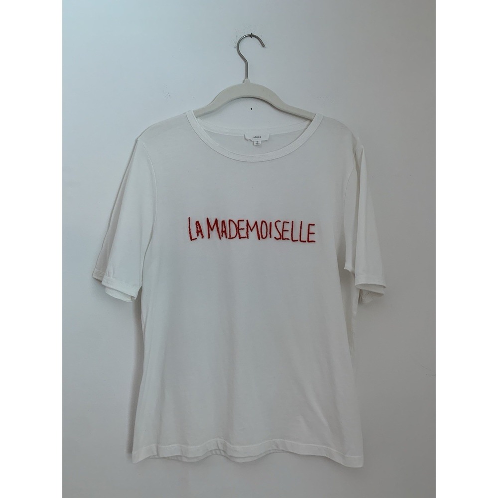 A Loves A La Mademoiselle Tshirt Sz M White Short Sleeve French Girl Paris Basic